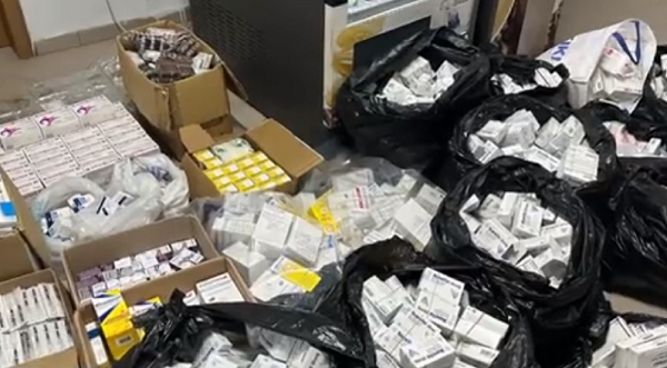Kapen ilaçe kontrabandë me vlerë 50 mijë euro, 16 persona të arrestuar