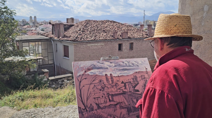 “Ditët e Mios” në Korçë; piktorë shqiptarë e të huaj bëhen bashkë në juglindje