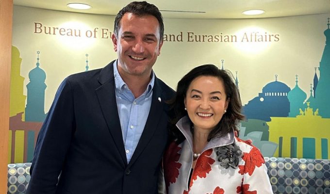 Veliaj takon ish-ambasadoren e SHBA, Yuri Kim: I lumtur që u takova me miken e vjetër, avokaten e palodhur të Shqipërisë
