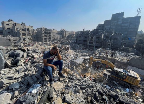 1 muaj luftë në Gaza, popullsia civile në situatë dramatike/ Hakmarrja kolektive e Izraelit i ka marrë jetën 10 mijë palestinezëve
