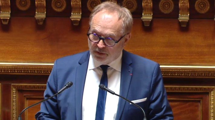 Arrestohet senatori në Francë, dyshohet se drogoi deputeten për ta përdhunuar
