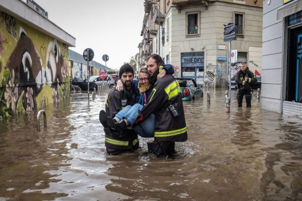 Dëmi nga përmbytjet në Toscana mbi 300 mln euro, deri tani 7 viktima dhe një i zhdukur