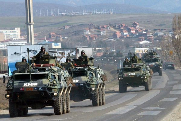 NATO: Nuk lejojmë që të preket Ballkani/ Rama: Të sigurohet kufiri Kosovë-Serbi