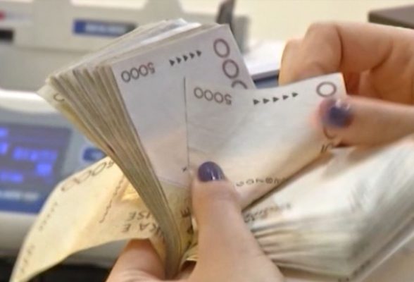 Në 2024, pagat rriten mesatarisht me 90 euro në muaj/ Zbardhet afati, ja kur nis shtesa