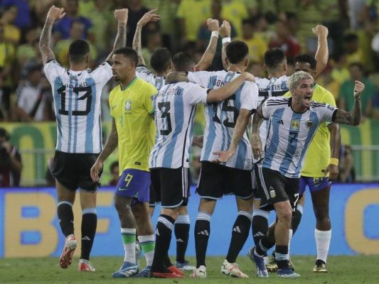 Argjentina “mbretëron” në Maracana, Messi me shokë zhysin në krizë Brazilin