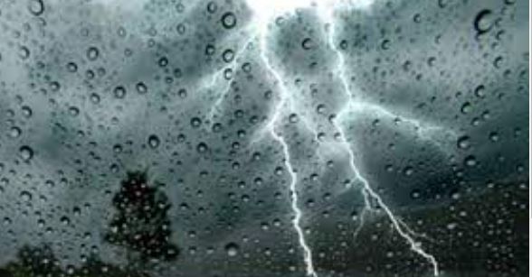 “Ciaran” godet vendet e Europës, probleme nga stuhia e fuqishme në Britanë e Madhe dhe Francë