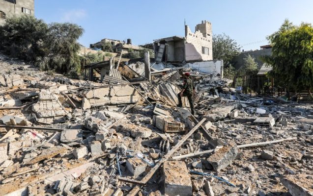 Izraeli godet 250 objektiva në Gaza, 10 palestinezë të vrarë, dhjetëra nën rrënoja