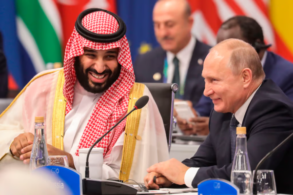 Putin nis turin në Lindjen e Mesme, presidenti rus pritet me nderime të mëdha në Emiratet e Bashkuara