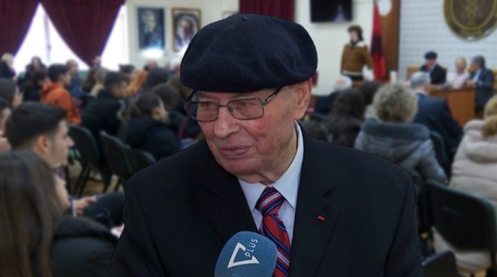 Fatos Kongoli feston 80 vjetorin, shkrimtari i njohur flet për letërsinë dhe sfidën e talenteve të reja