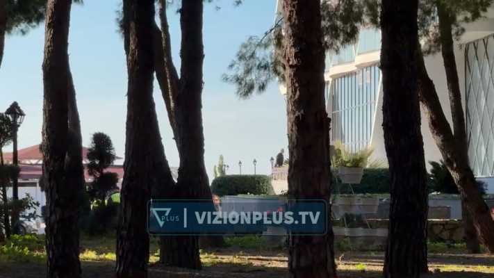 Diskutime, debate, prezantime! Çfarë pritet të ndodhë gjatë dy ditëve në Shëngjin, të pranishmit në mbledhjen e qeverisë