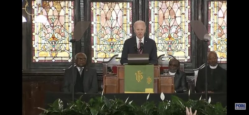 Biden iu përgjigjet protestuesve: Po punoj në heshtje me Izraelin për të reduktuar praninë e tij në Gaza Biden iu përgjigjet protestuesve: Po punoj në heshtje me Izraelin për të reduktuar praninë e tij në Gaza