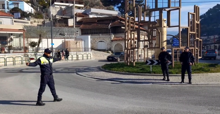 Çfarë po ndodh në Berat? Qyteti i blinduar prej 3 ditësh nga policia