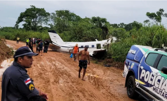 Rrëzohet avioni në Brazil, 7 persona të vdekur