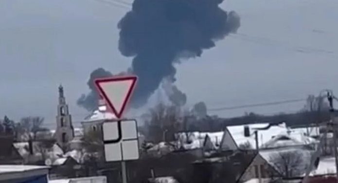 VIDEO/ Rrëzohet avioni ushtarak rus, vdesin 65 të burgosur ukrainas