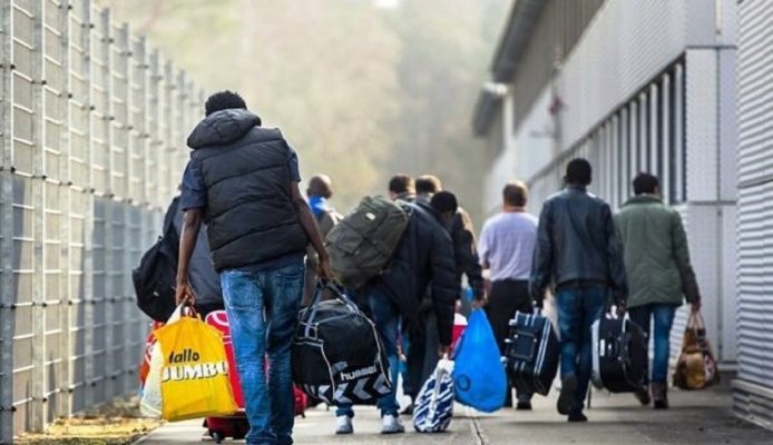 Frontex: Ulet numri i migrantëve të parregullt që përdorin Ballkanin Perëndimor për të kaluar në BE