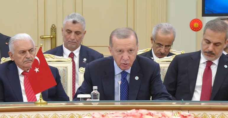 Erdogan nënshkruan protokollin për anëtarësimin e Suedisë në NATO