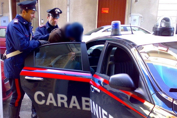 Organizoi vrajsen e kunatit, ekstradohet drejt Italisë 30-vjeçari