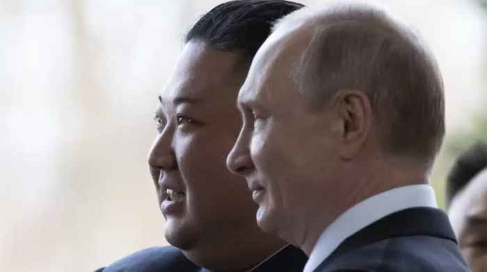 Me ftesë të Kim Jong Un, Putin planifikon të vizitojë Korenë e Veriut