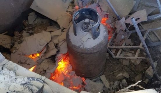 Shpërthen një bombol gazi në një banesë në fshatin Rraboshtë të Lezhës. Si pasojë e shpërthimit ka mbetur i plagosur kryefamiljari Gjergj Pali i cili është dërguar në spitalin e Lezhës për ndihmë mjeksore.