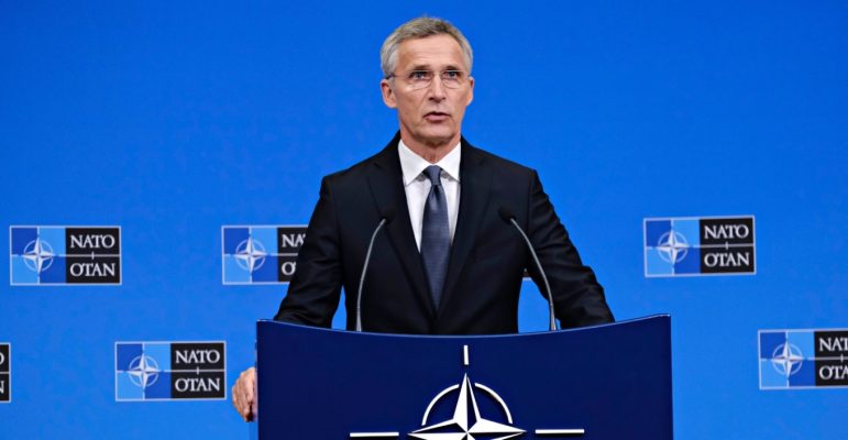 Shefi i NATO-s ka një plan, Ukraina ta godasë Rusinë në zemër