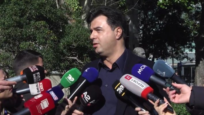 Vizita e Blinken në Tiranë, Basha: Marrëdhëniet strategjike nuk mund të futen në çorapet e pista të politikës së Tiranës Vizita e Blinken në Tiranë, Basha: Marrëdhëniet strategjike nuk mund të futen në çorapet e pista të politikës së Tiranës