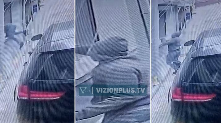 VIDEO/ Me kapuç në kokë dhe i pashqetësuar, momenti kur hajduti hyn nga dritarja dhe vjedh armën e gardistit