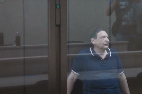 Kritikoi qeverinë, dënohet me 5 vjet burg profesori rus
