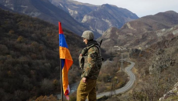 Armenia raporton për dy ushtarë të vrarë nga forcat azerbajxhanase