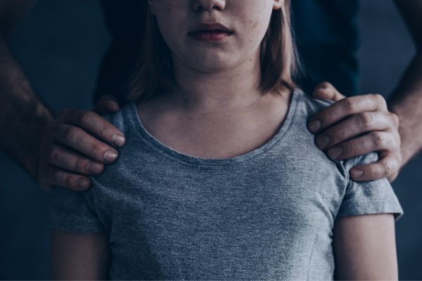 Heqja kirurgjikale e organeve gjenitale, dënimi ekstrem për pedofilët në Kazakistan