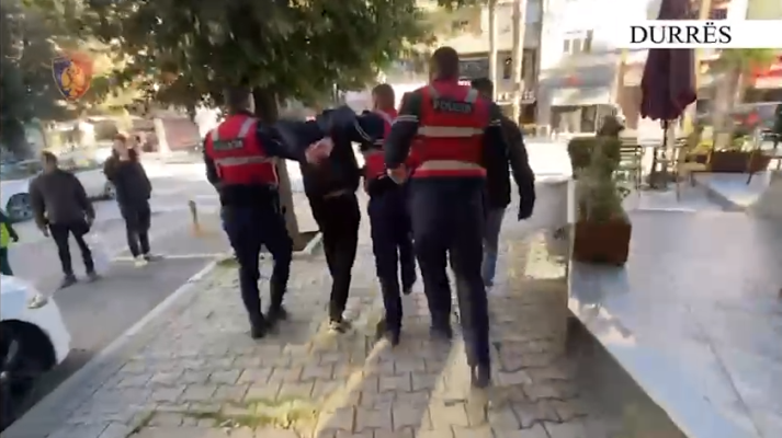 VIDEO/ Thikën në xhep, momenti kur arrestohet Ilir Koçilja, vrau 40-vjeçarin pas sherrit për parkimin