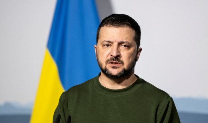 Zelensky u lutet sërish aleatëve të Ukrainës për kundërajrorë dhe furnizim të shpejtë me armë