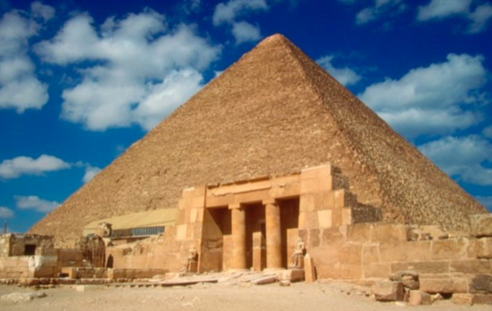 Piramida e Madhe nuk u ndërtua nga skllevër