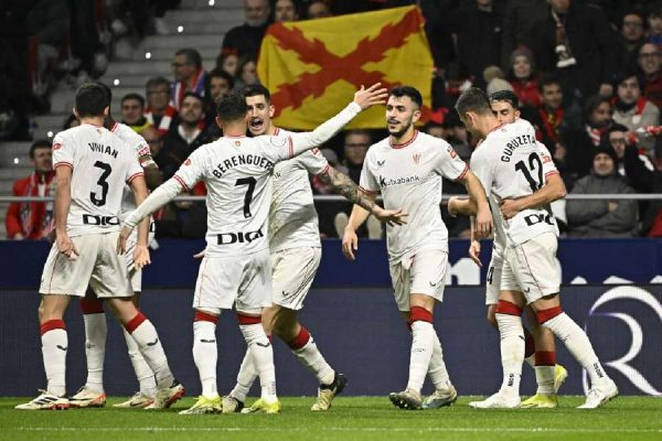 Bilbao pranë finales së Kupës, baskët fitojnë në Madrid gjysmë finalen e parë