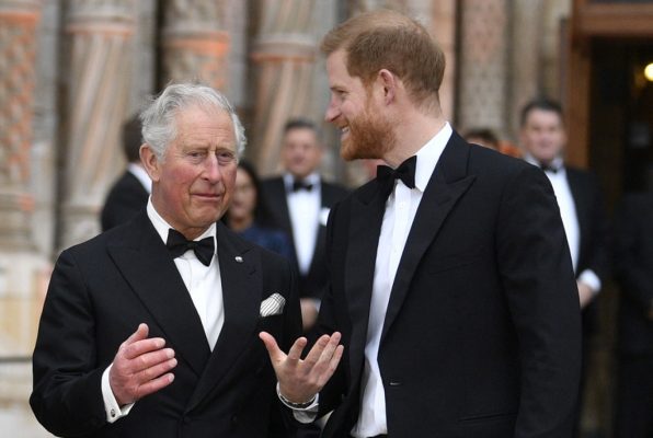 Mbreti Charles u diagnostifikua me kancer, Princ Harry kthehet në Britani për të parë babanë