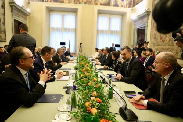 “Miqtë e Ballkanit Perëndimor”/ Ministri Igli Hasani takohet me homologët në Itali, zbardhen diskutimet