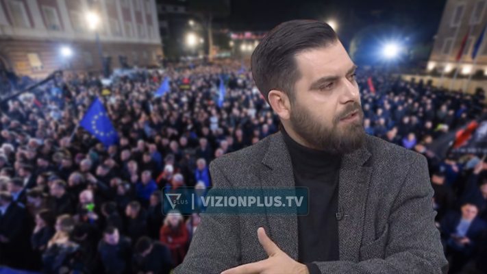 Protesta e demokratëve, Gashi: Manifestim për të treguar që po bashkohen, Blinken “shuplakë” gjithë opozitës Protesta e demokratëve, Gashi: Manifestim për të treguar që po bashkohen, Blinken “shuplakë” gjithë opozitës
