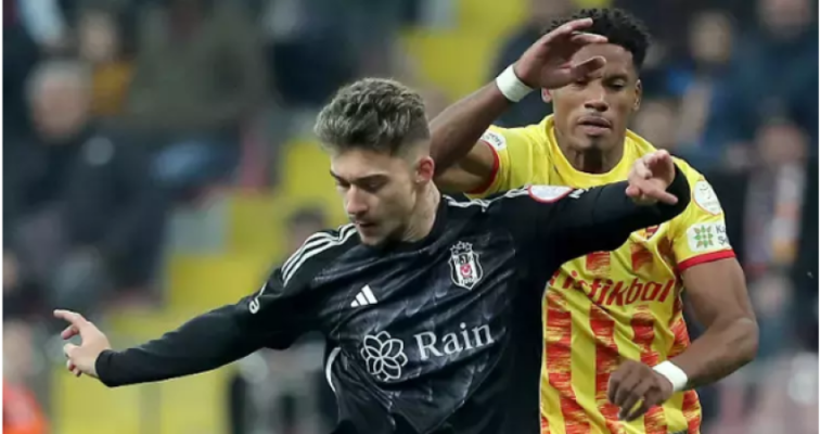 Muçi dhe Muja “bëjnë për vete” Turqinë, lojtarët kuqezi protagonistë në debutimin me Besiktas e Samsunspor