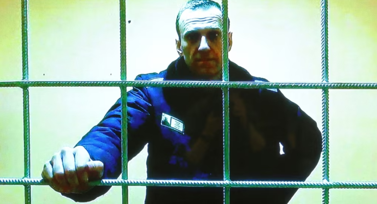 Navalny dërgohet në izolim për herë të 26-të
