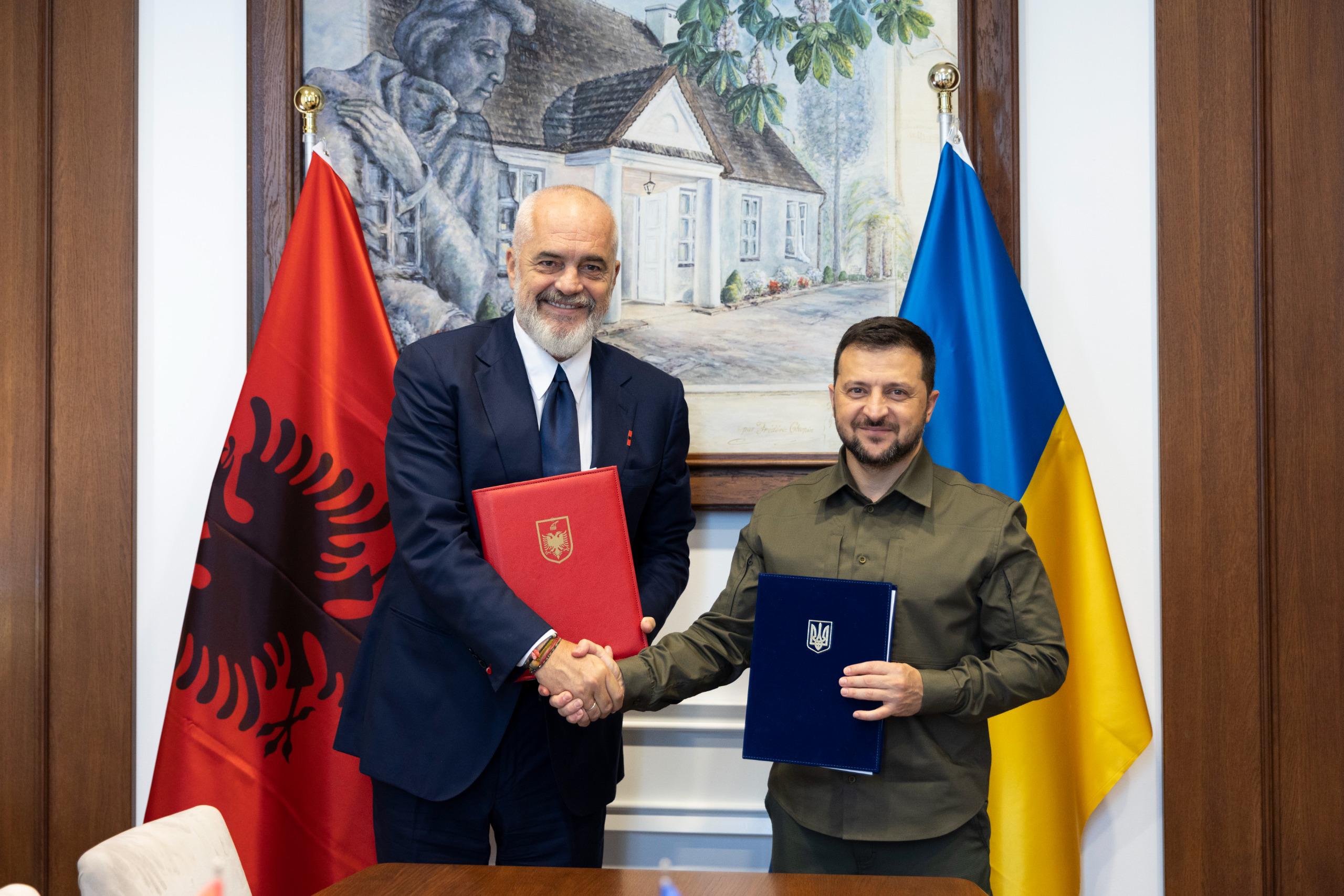  Mezi pres të vijojmë bashkëpunimin   Zelensky uron Ramën  Suksese në planet e tua ambicioze për Shqipërinë në BE
