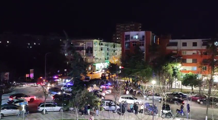 Aksident në Durrës, makina përplas policin