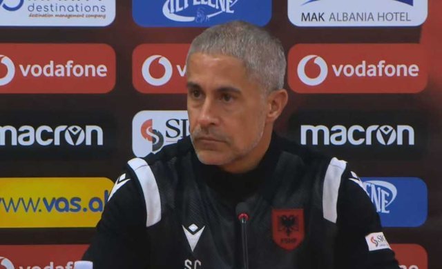 “Rezultati me Suedinë me trishtoi”, Sylvinho: I kënaqur nga reagimi i ekipi, Mitaj bëri ndeshje brilante