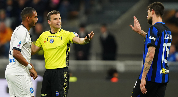 Racizmi “godet” rëndë Acerbin, pas përjashtimit nga Italia, gati 10 ndeshje pezullim në Serie A
