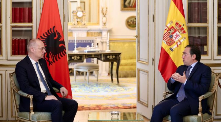 Ministri Hasani takim me homologun spanjoll, nënshkruhet Memorandum Mirëkuptimi ndërmjet Akademive Diplomatike