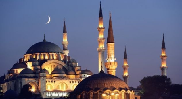 Kalendari/ Besimtarët myslimanë nisin nesër muajin e Shenjtë të Ramazanit