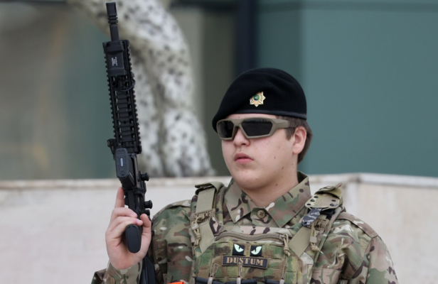 Kadyrov e cakton djalin 16-vjeçar mbikëqyrës të shkollës së forcave speciale në Çeçeni