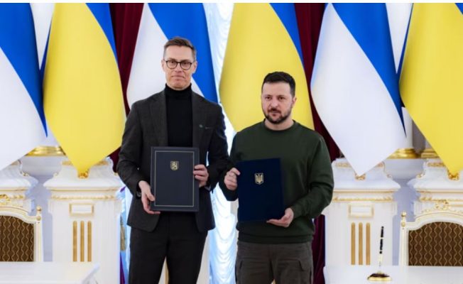 Finlanda nënshkruan paktin 10-vjeçar të sigurisë me Ukrainën