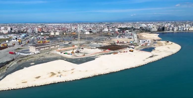 Punimet në Portin e Durrësit, Rama: Do të shërojë një gangrenë të rëndë mjedisore