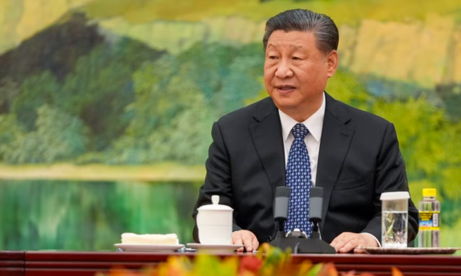 Presidenti kinez Xi vizitë në Francë, Serbi dhe Hungari