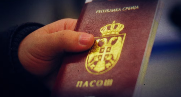 Komisioni i PE-së i hap rrugë liberalizimit të vizave për qytetarët e Kosovës që kanë pasaporta të Serbisë