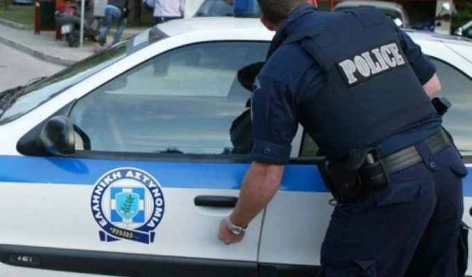EMRI/ Vrau afganin pas prishjes së pazareve të dr*gës, arrestohet anëtari i bandës së shqiptarëve “Luanët”